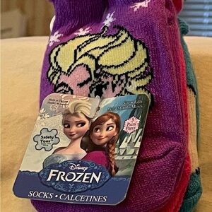 6 Pairs Disney Frozen Kids Socks Size 18 to 24 Months, brand new ￼